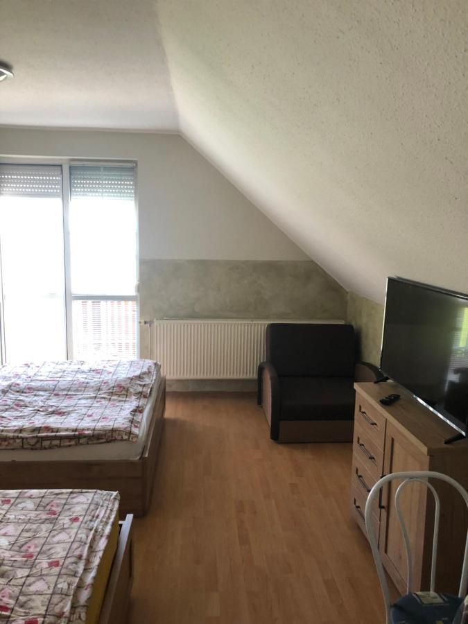 Imre Apartman Hajdúszoboszló Extérieur photo