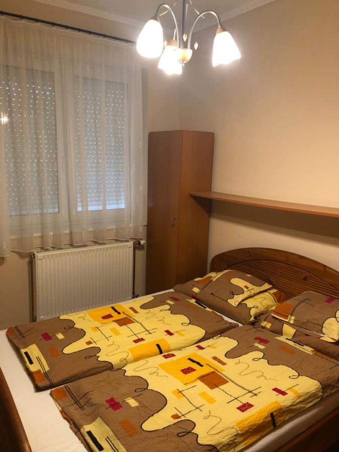 Imre Apartman Hajdúszoboszló Extérieur photo