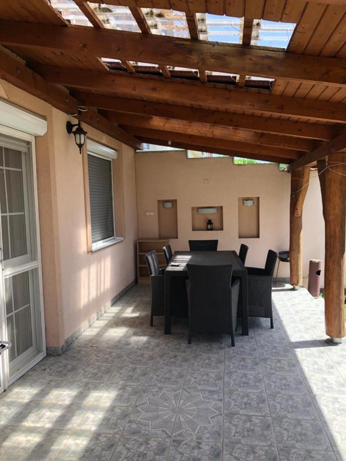 Imre Apartman Hajdúszoboszló Extérieur photo