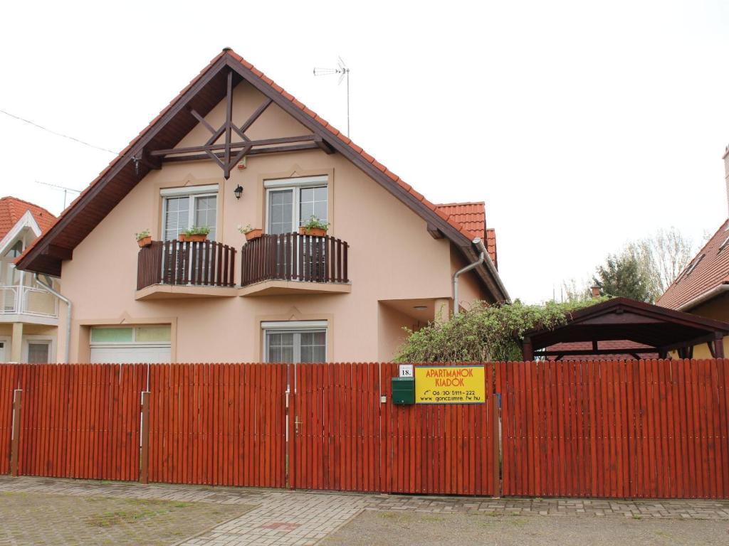Imre Apartman Hajdúszoboszló Extérieur photo