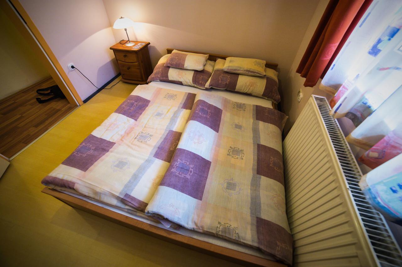 Imre Apartman Hajdúszoboszló Extérieur photo